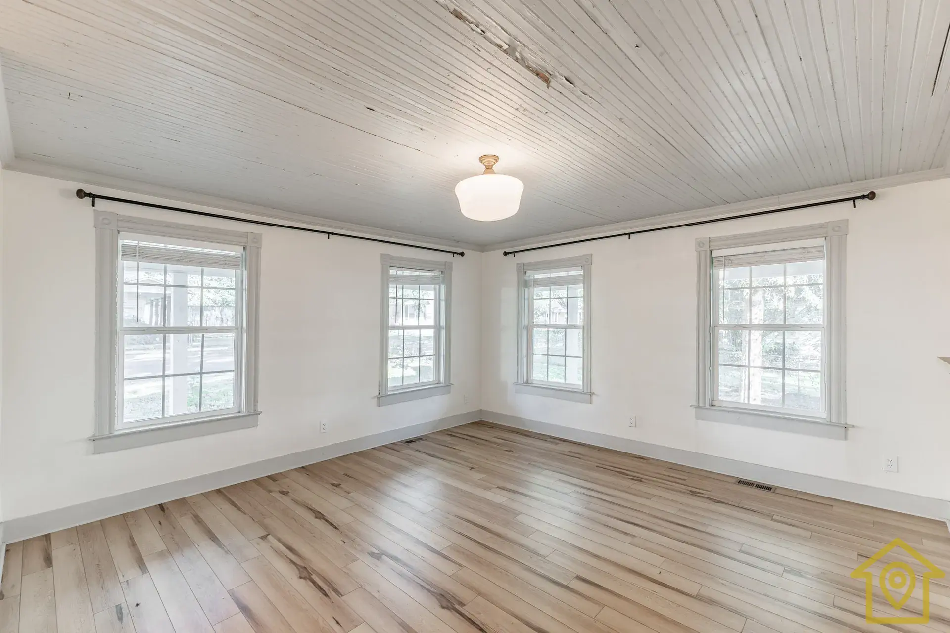 An absolute dream. Fully remodeled lakefront home just minutes to Omaha.