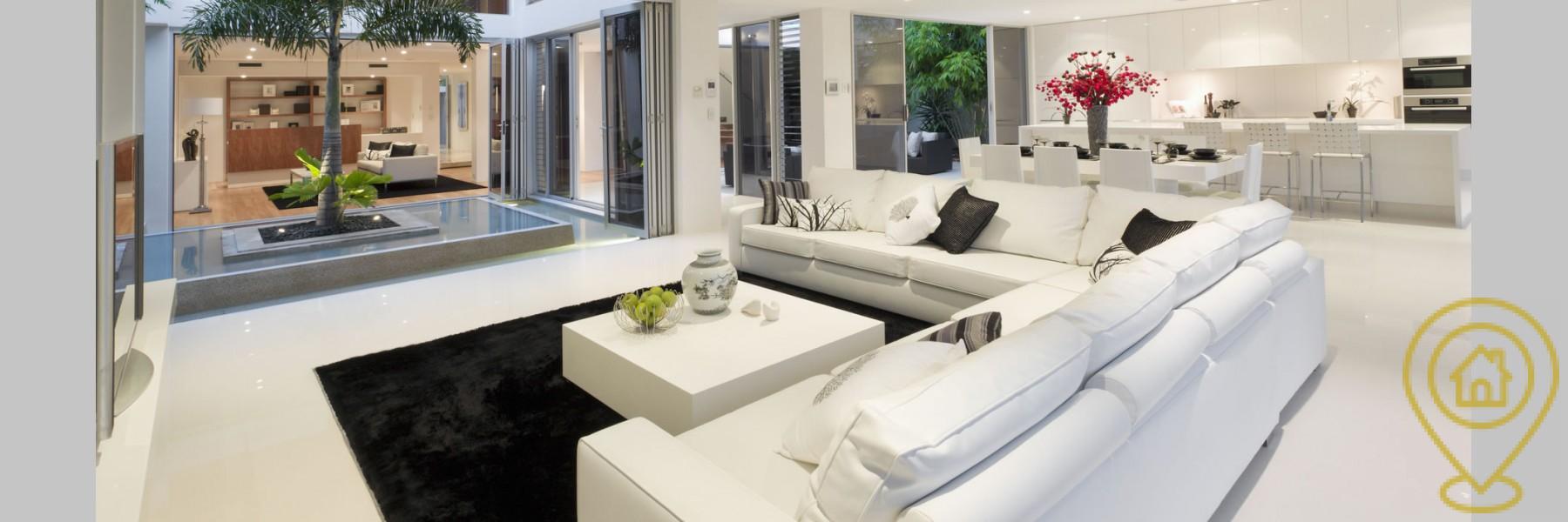 Walnut Park Apartment